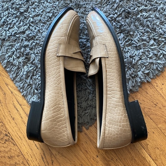 ASOS DESIGN Mantra loafer flat shoes in croc Beige Size 7.5 - Picture 7 of 14